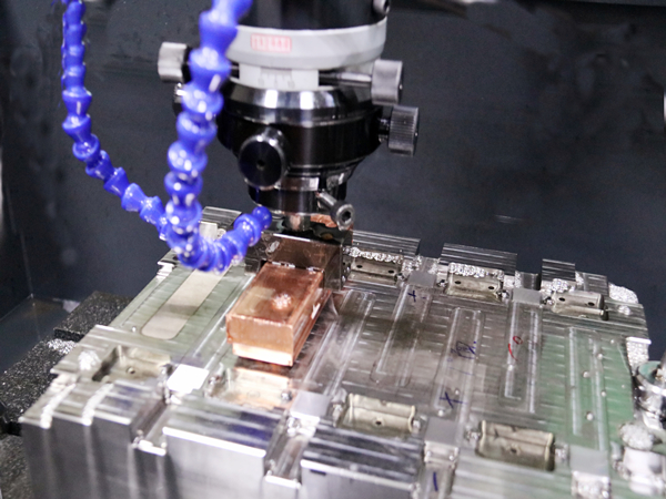 注塑加工的模具轉(zhuǎn)換技巧是什么？立新塑膠教您